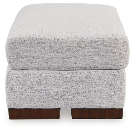 Belvoir Ottoman; Snow