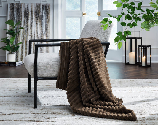 Alsonwell Throw; Brown