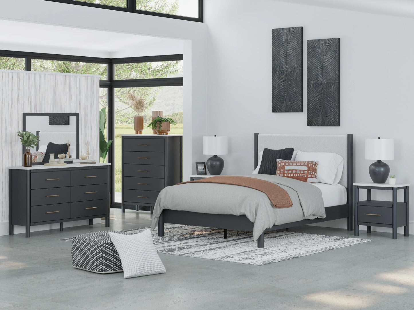 Fargenta Chest of Drawers