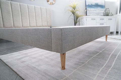 Sonian Queen Upholstered Bed