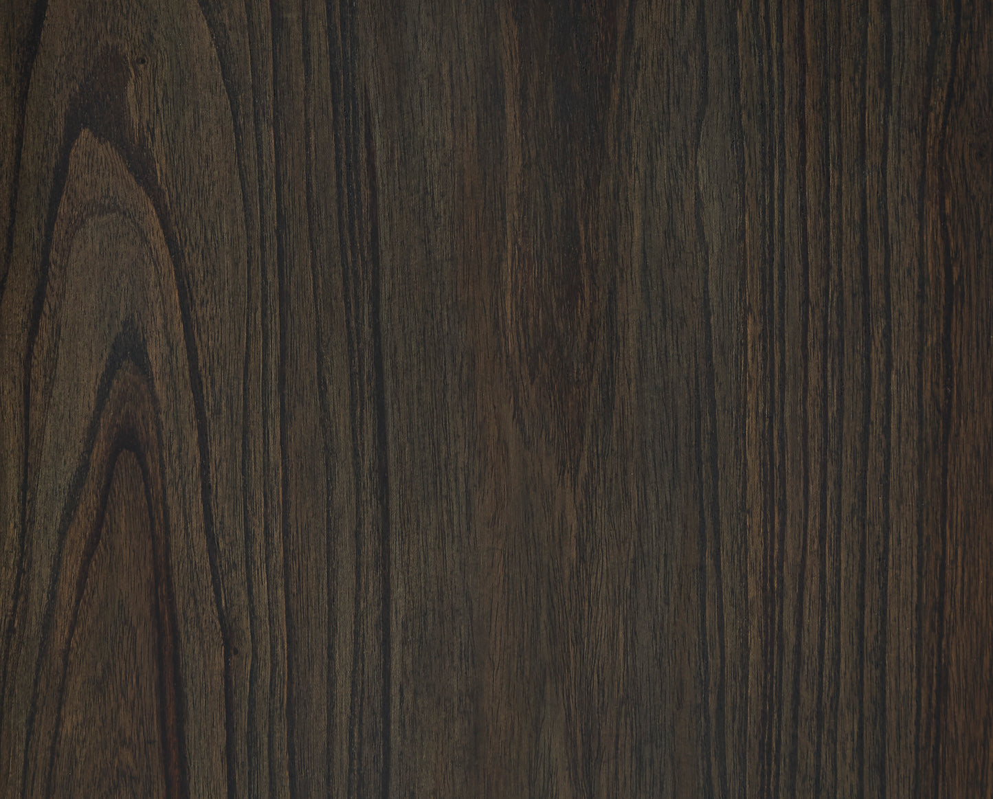 Westonfort Dresser With Mirror