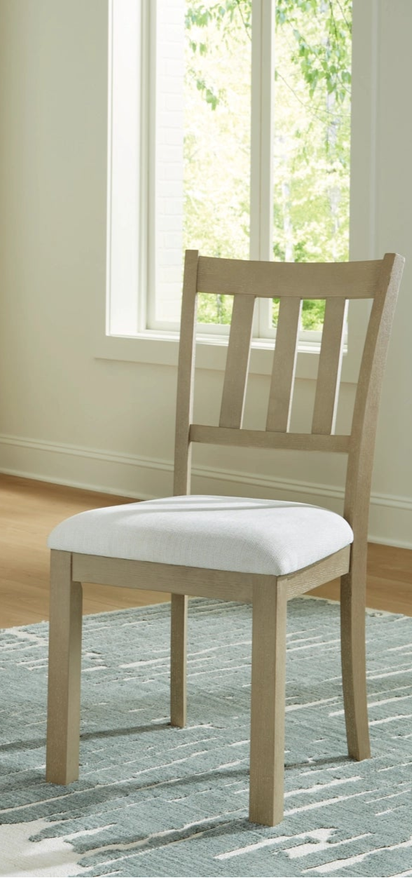 Calmoro Dining Chair