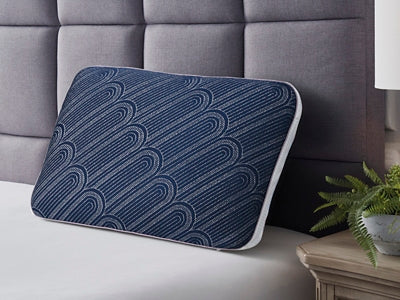 Whitney 15.25 cm Standard Pillow; Navy Blue