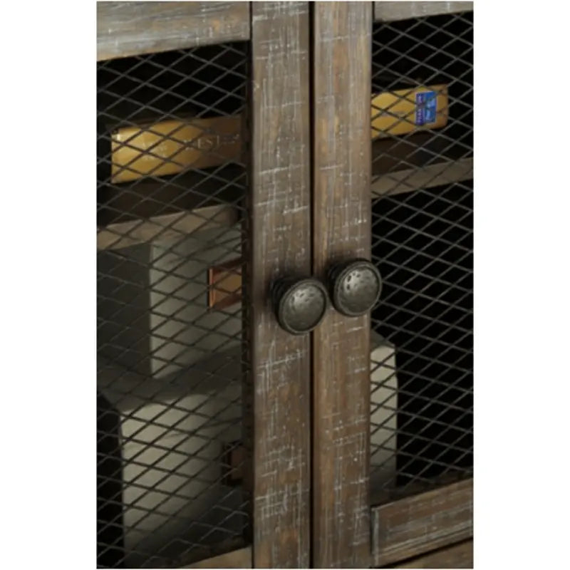 Danell Ridge End Table