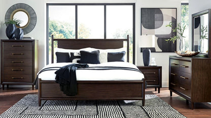 Dantenton Queen Panel Bed Set
