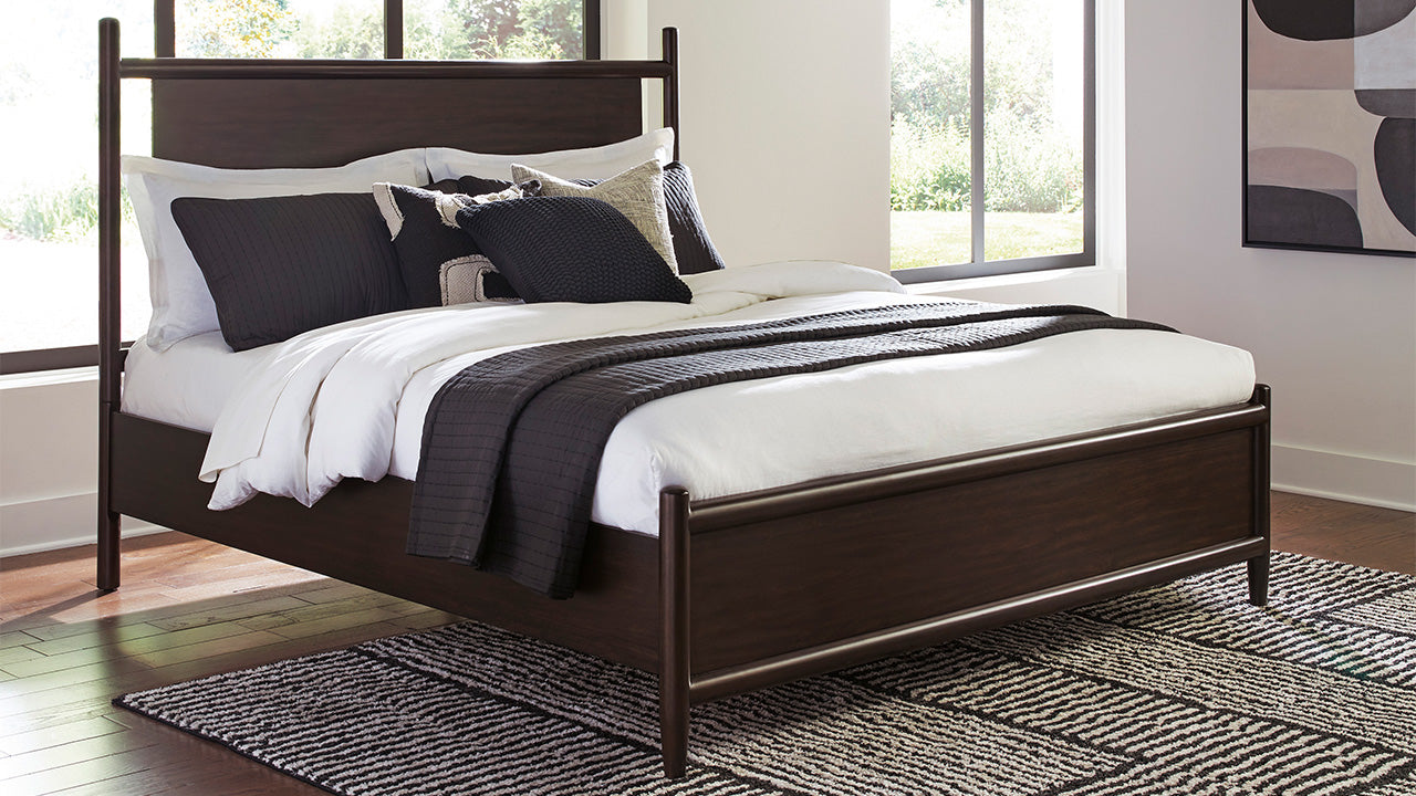 Dantenton Queen Panel Bed Set