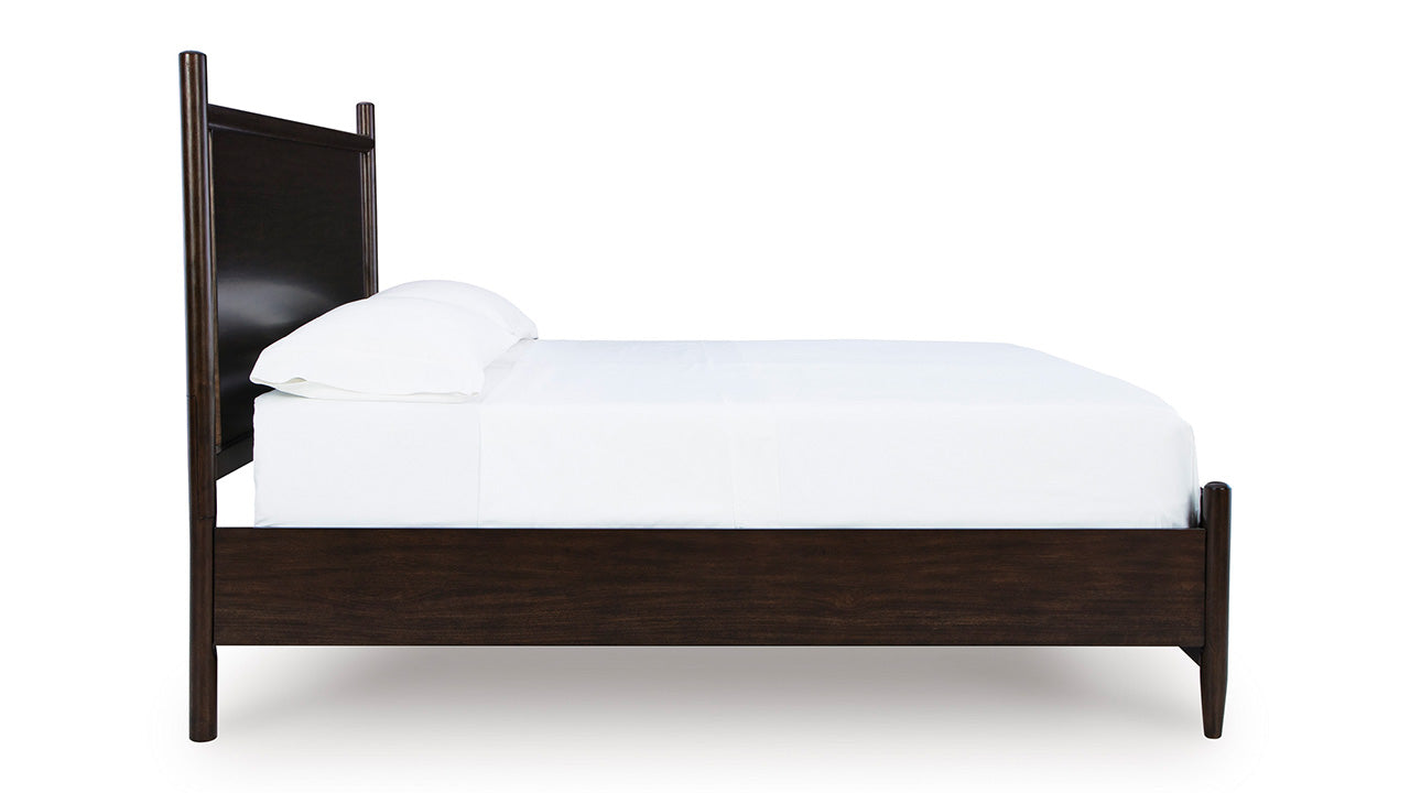 Dantenton Queen Panel Bed Set