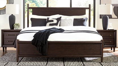 Dantenton King Panel Bed Set