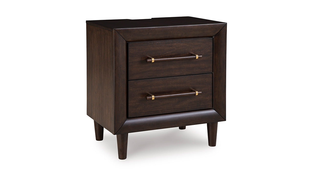 Dantenton King Panel Bed Set