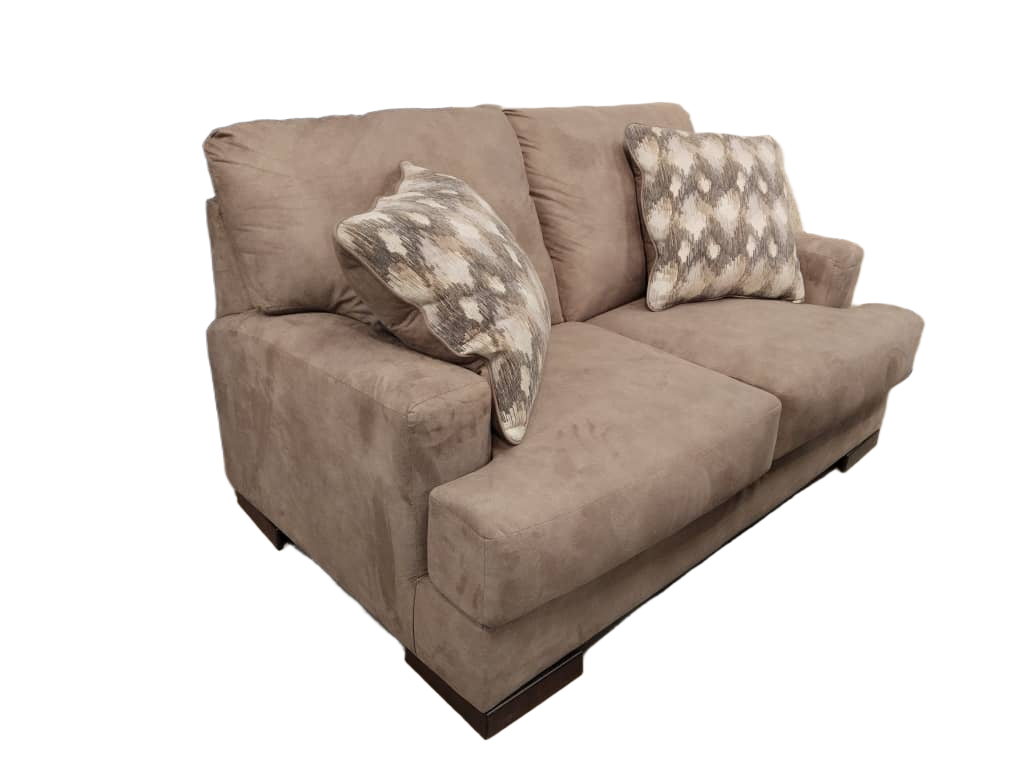 Caretti Loveseat