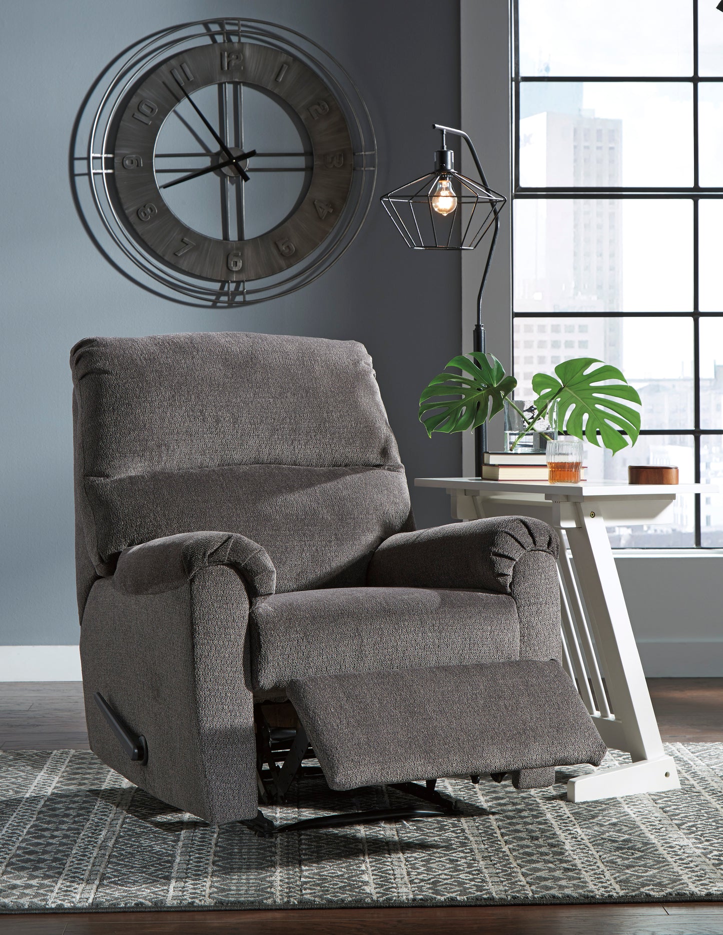 Nerviano Zero Wall Recliner; Gray