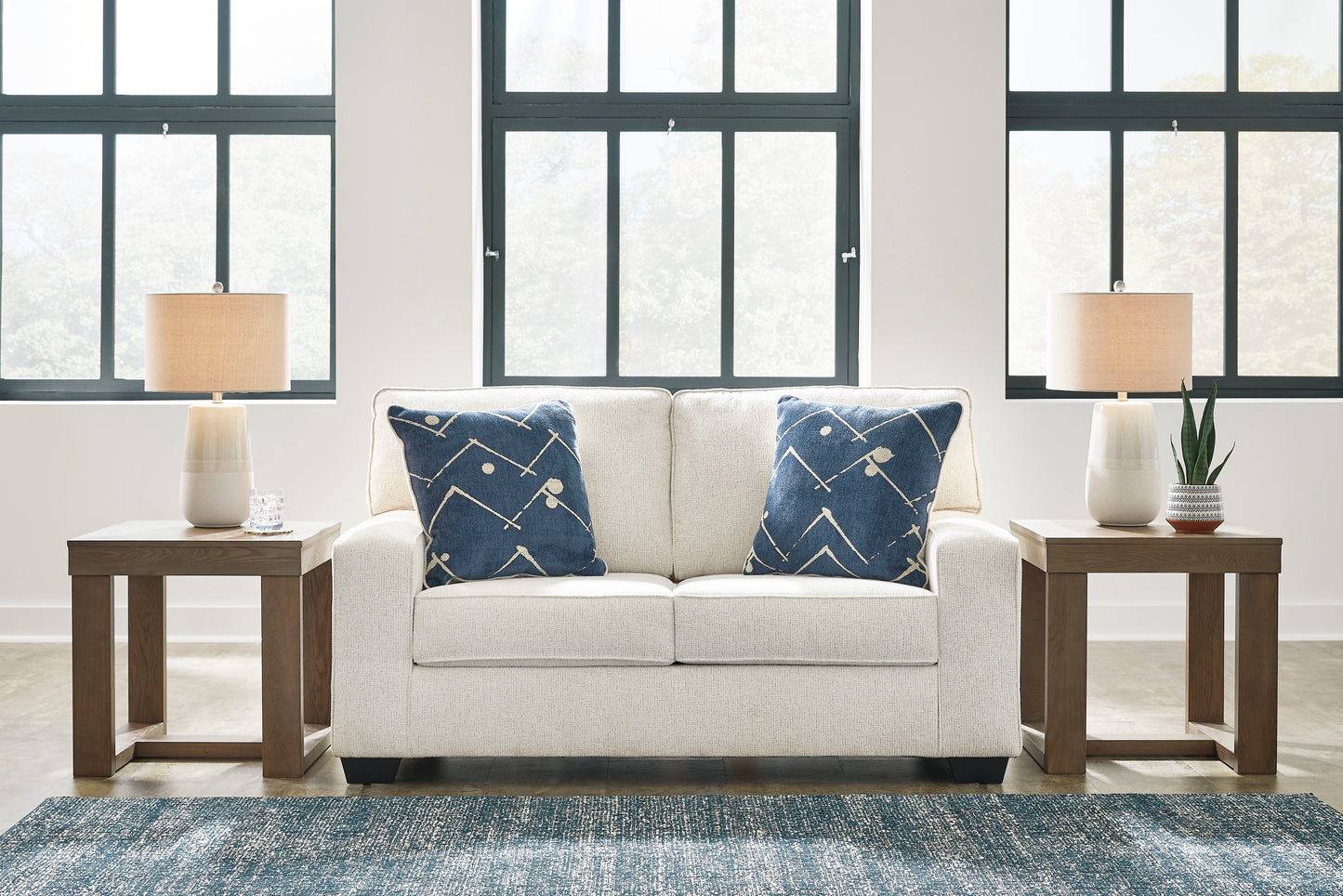 Padova Loveseat