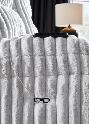Technique Zero Wall Power Recliner