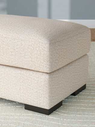 Tildan Ottoman;Stucco