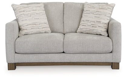 MarinaMae Sofa Set