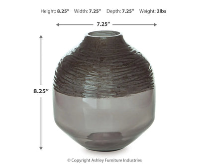 Harpwick Vase