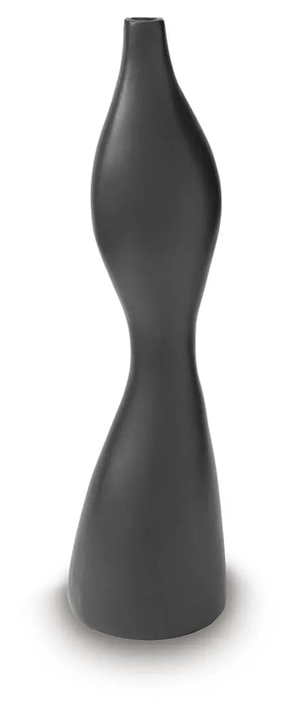 Judsen Vase