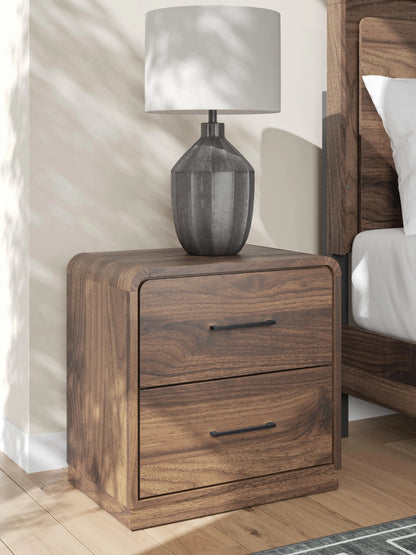 Hollinaze Nightstand