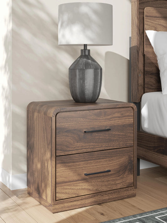 Hollinaze Nightstand