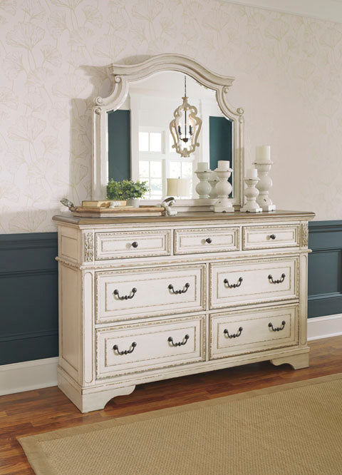 Realyn Dresser with Mirror
