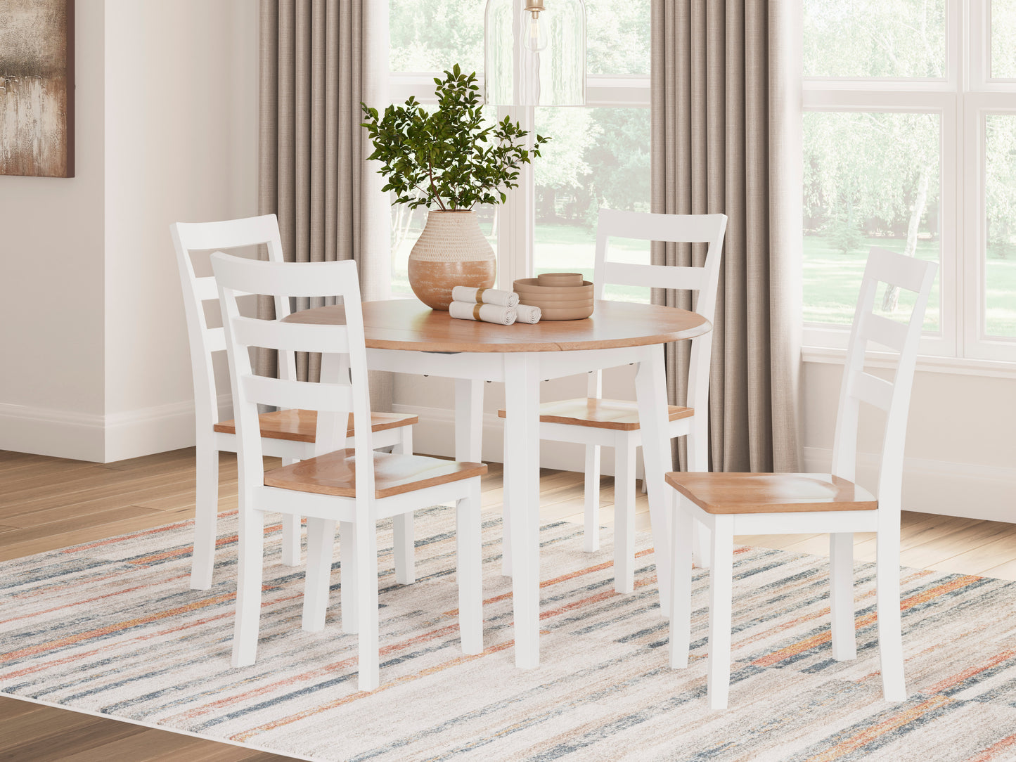 Gesthaven Round DRM Drop Leaf Table and 4 Chairs