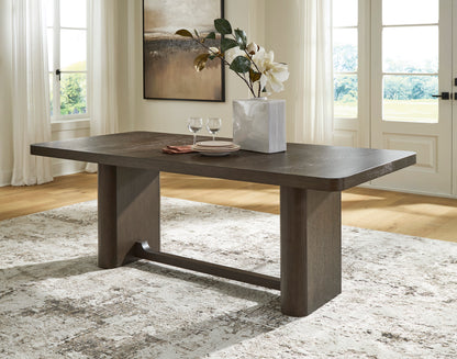 Darimore Rectangular Dining Room Table and 6 Chairs