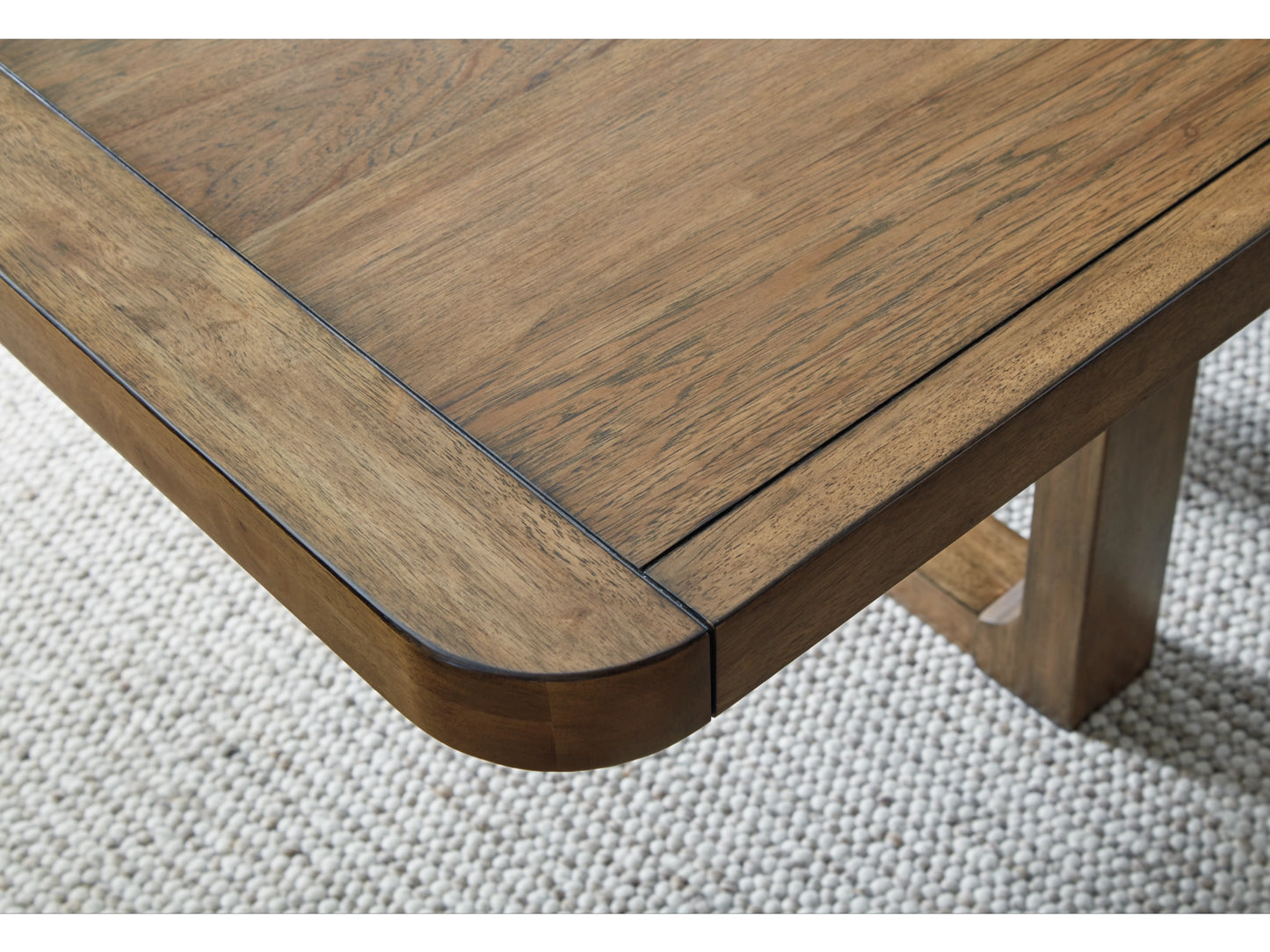 Cabalynn Dining Table With 8 Chairs