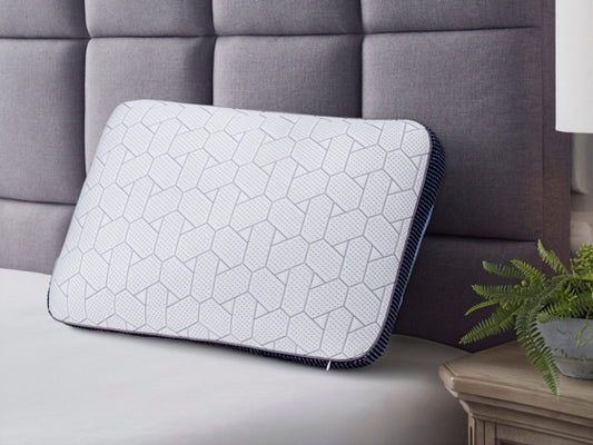 Yosemite 11.5 cm Standard Pillow;White