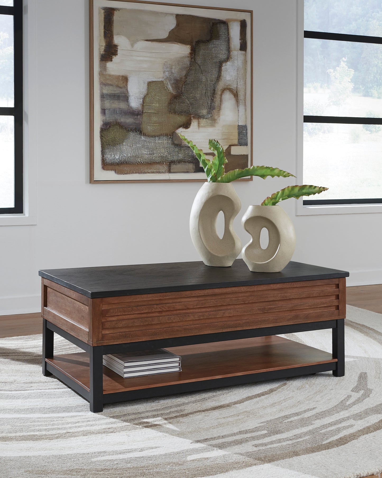 Kallari Lift Top Cocktail Table