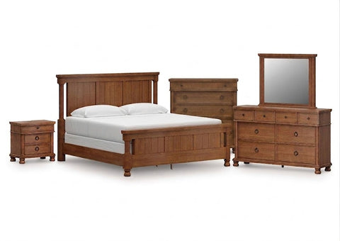 Chadworth King Poster Bed Set; Brown